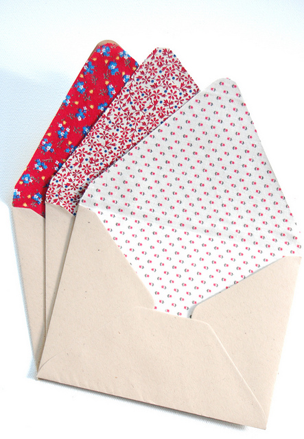 Fabric-lined envelopes