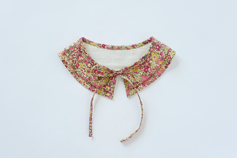 Floral-collar