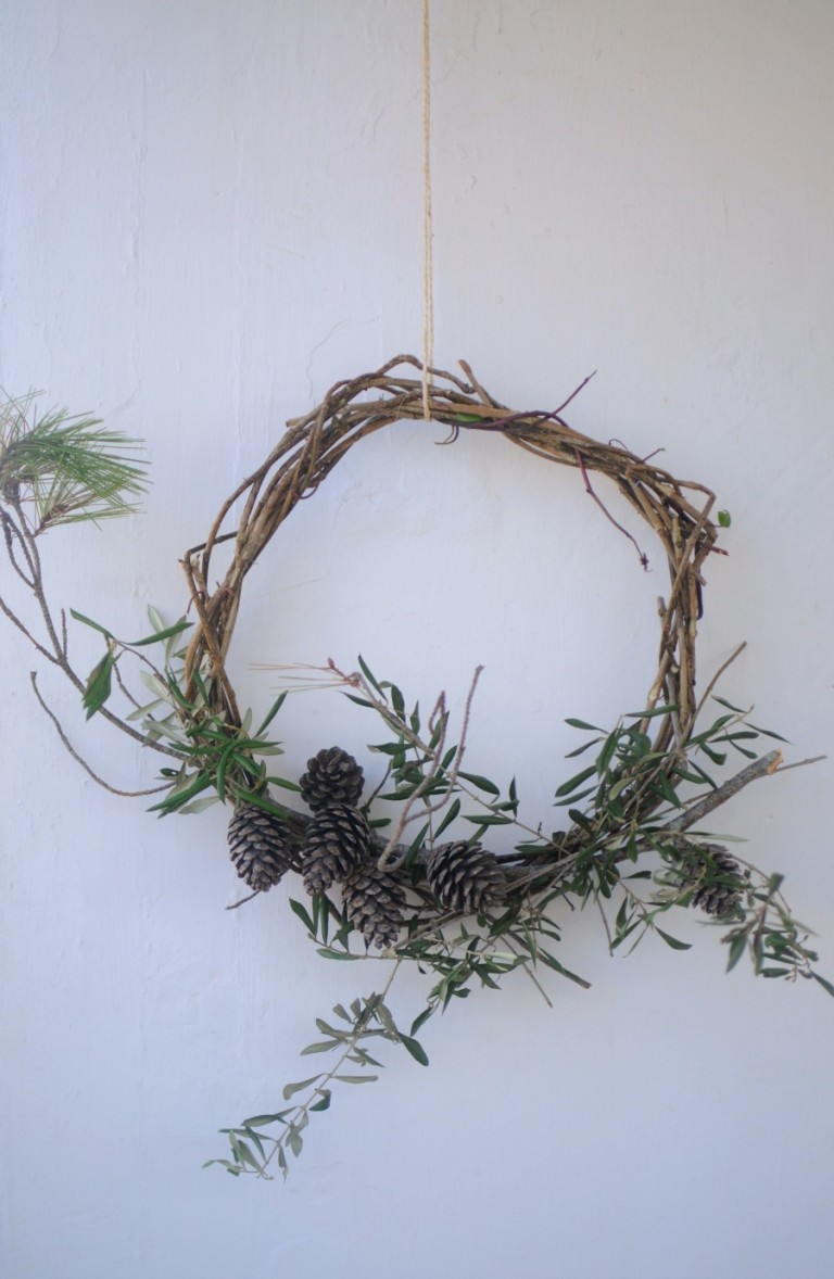 Frolic! Flower School How to Make Your Own Wreath Base frolic!