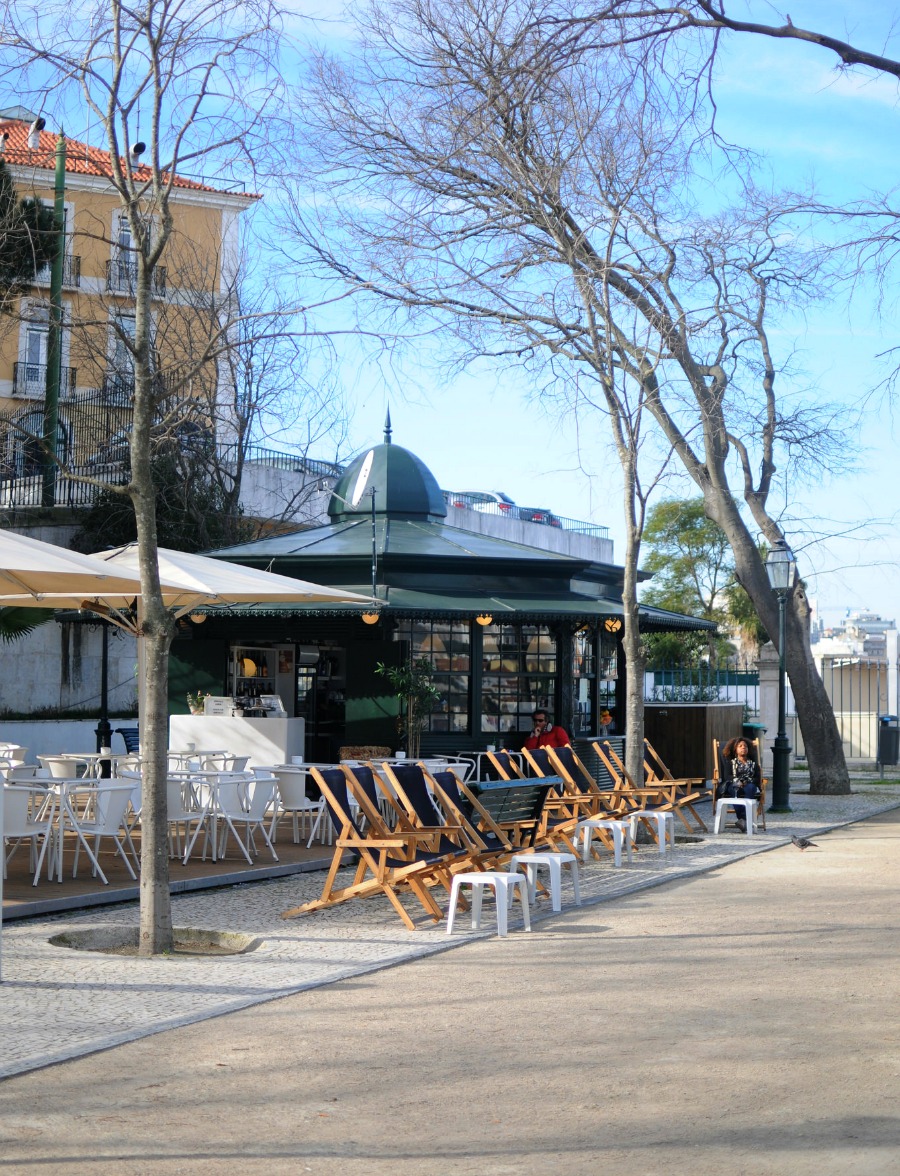 lisbon kiosk